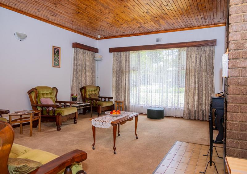 5 Bedroom Property for Sale in Heather Park Western Cape